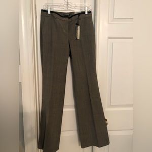 NWT women’s pants from Express. 2R